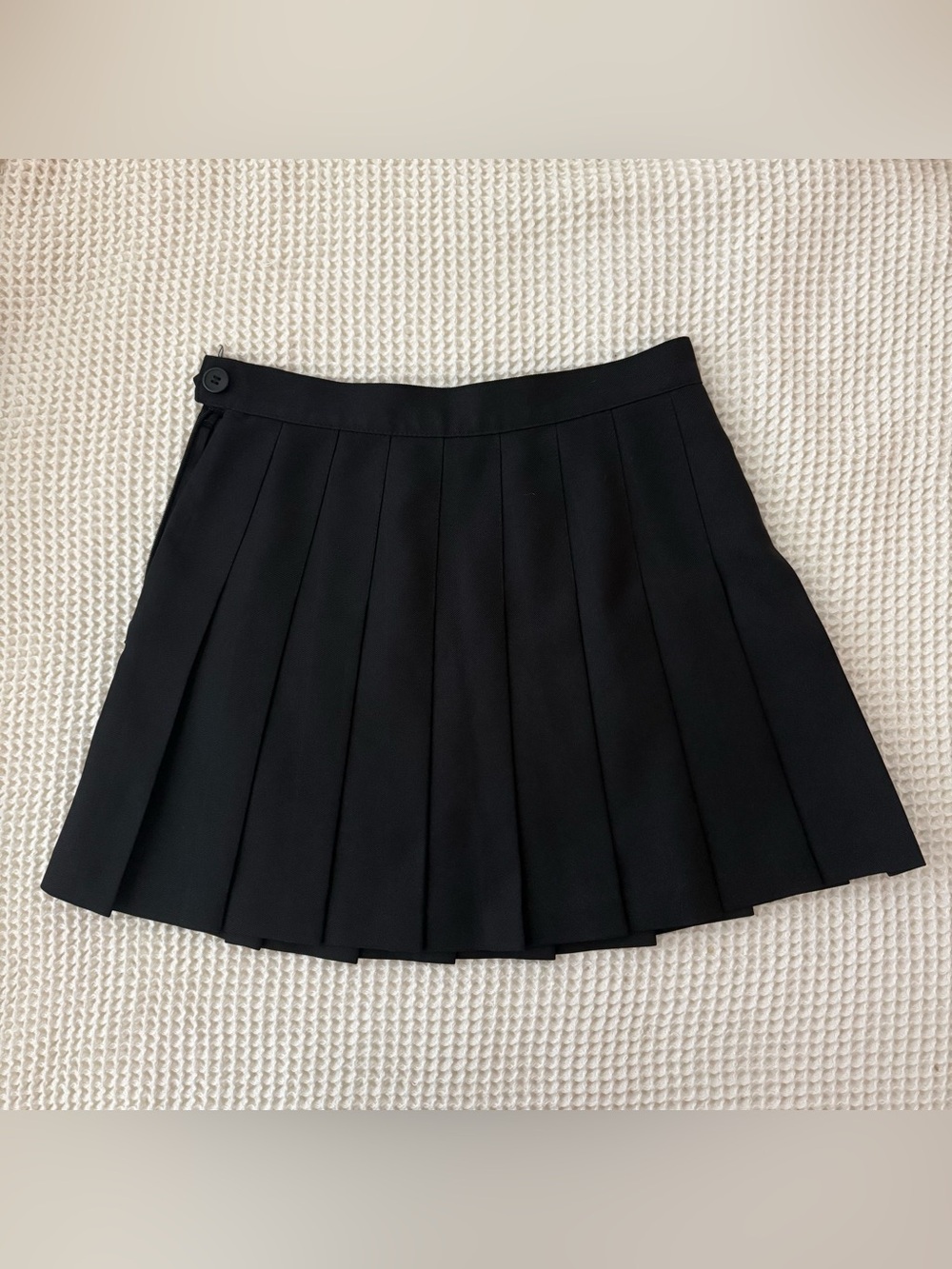 american apparel pleated mini skirt